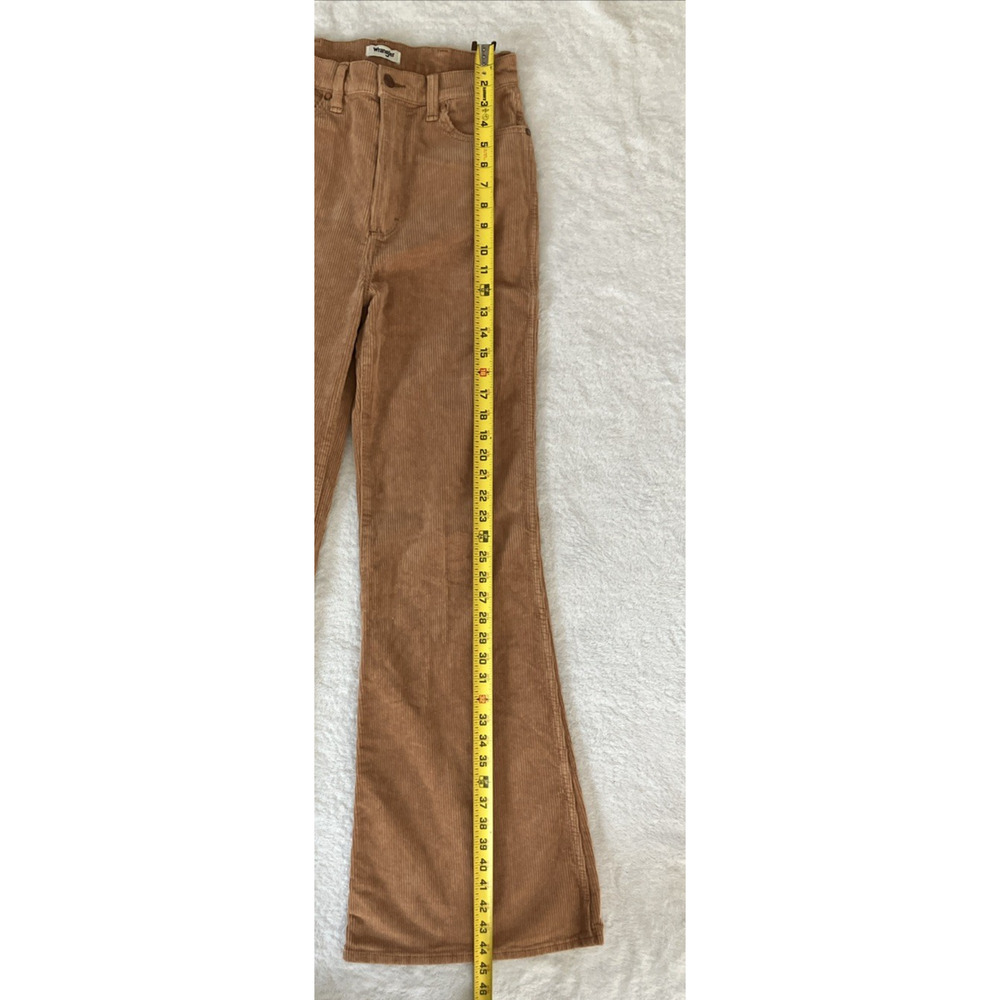 Wrangler Corduroy High Rise Flare Jeans Pants Wanderer Cowgirl Size 28W X 34L - Picture 9 of 10